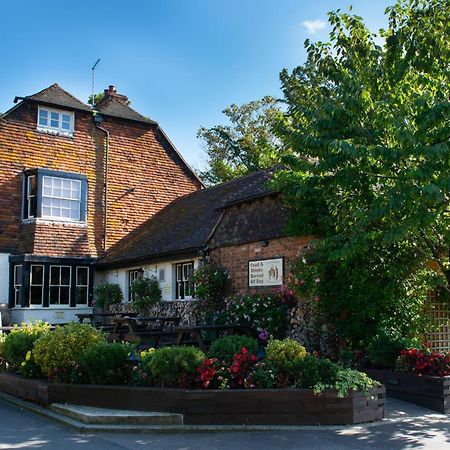 The Black Horse Inn Мейдстон Экстерьер фото
