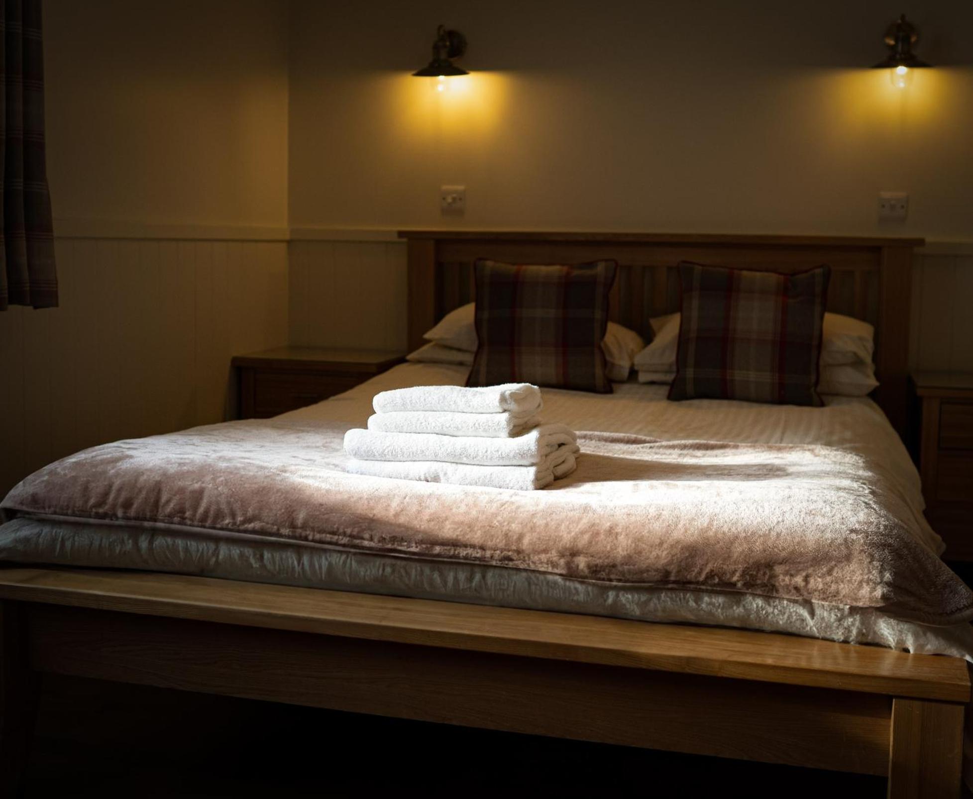 The Black Horse Inn Мейдстон Экстерьер фото